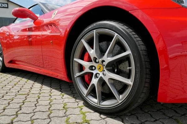 Nanoversiegelung Felgen Ferrari California